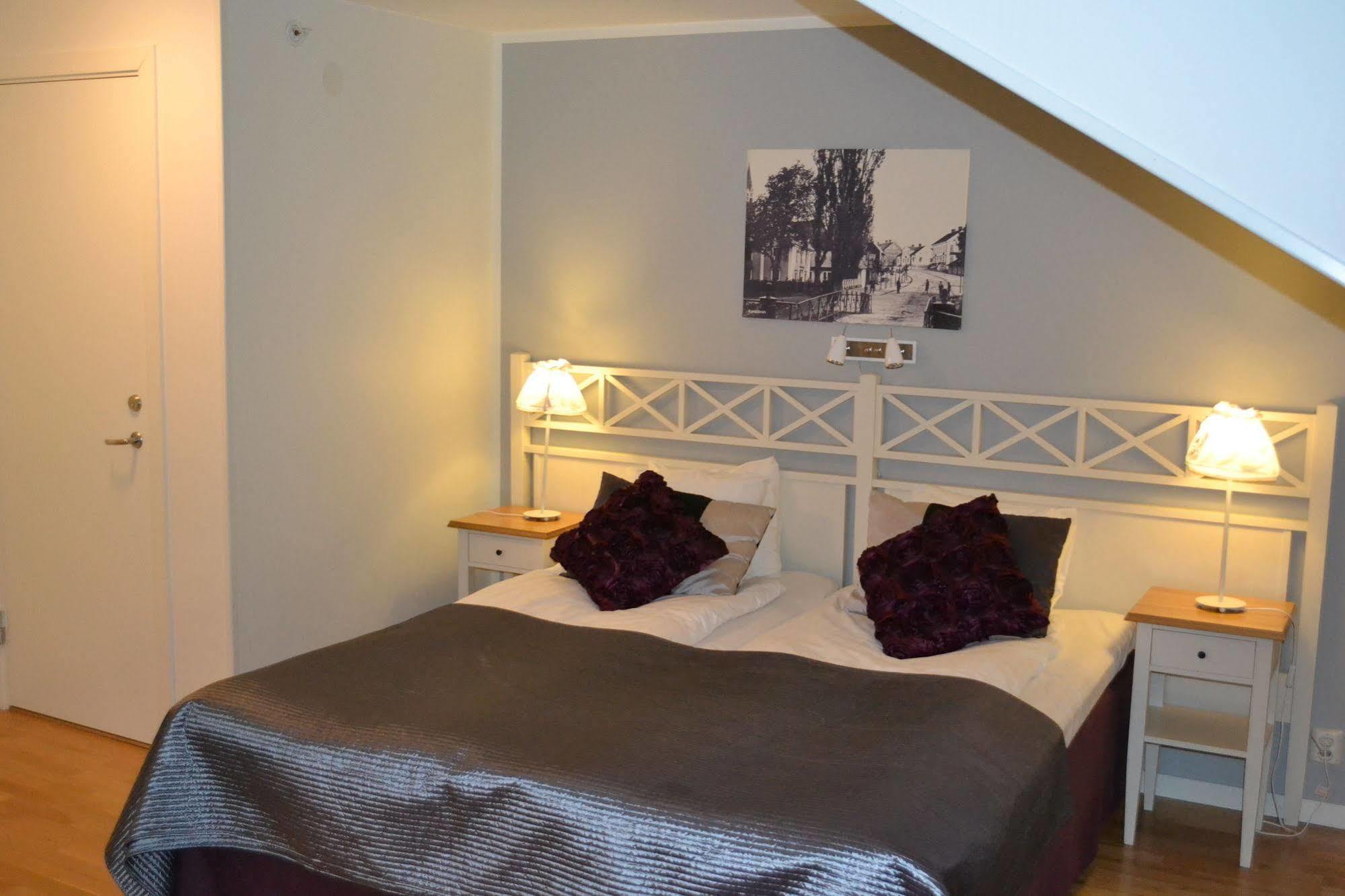 Hotell Nostalgi Motala Exterior photo